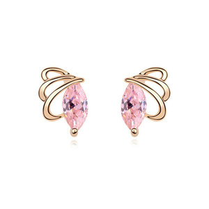 Vergoldetes Schmetterlingdesign mit rosafarbenem Zirkoniakristall