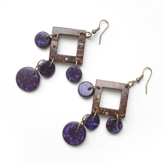 Brown open square with dangling purple wooden d