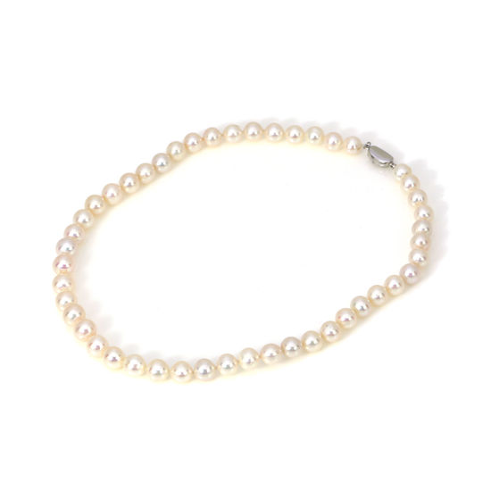 Freshwater Pearl Necklace, Very High Lustre