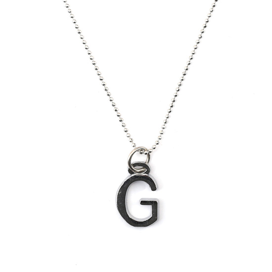 Silberfarbene Kette mit Initiale "G" Anhänger